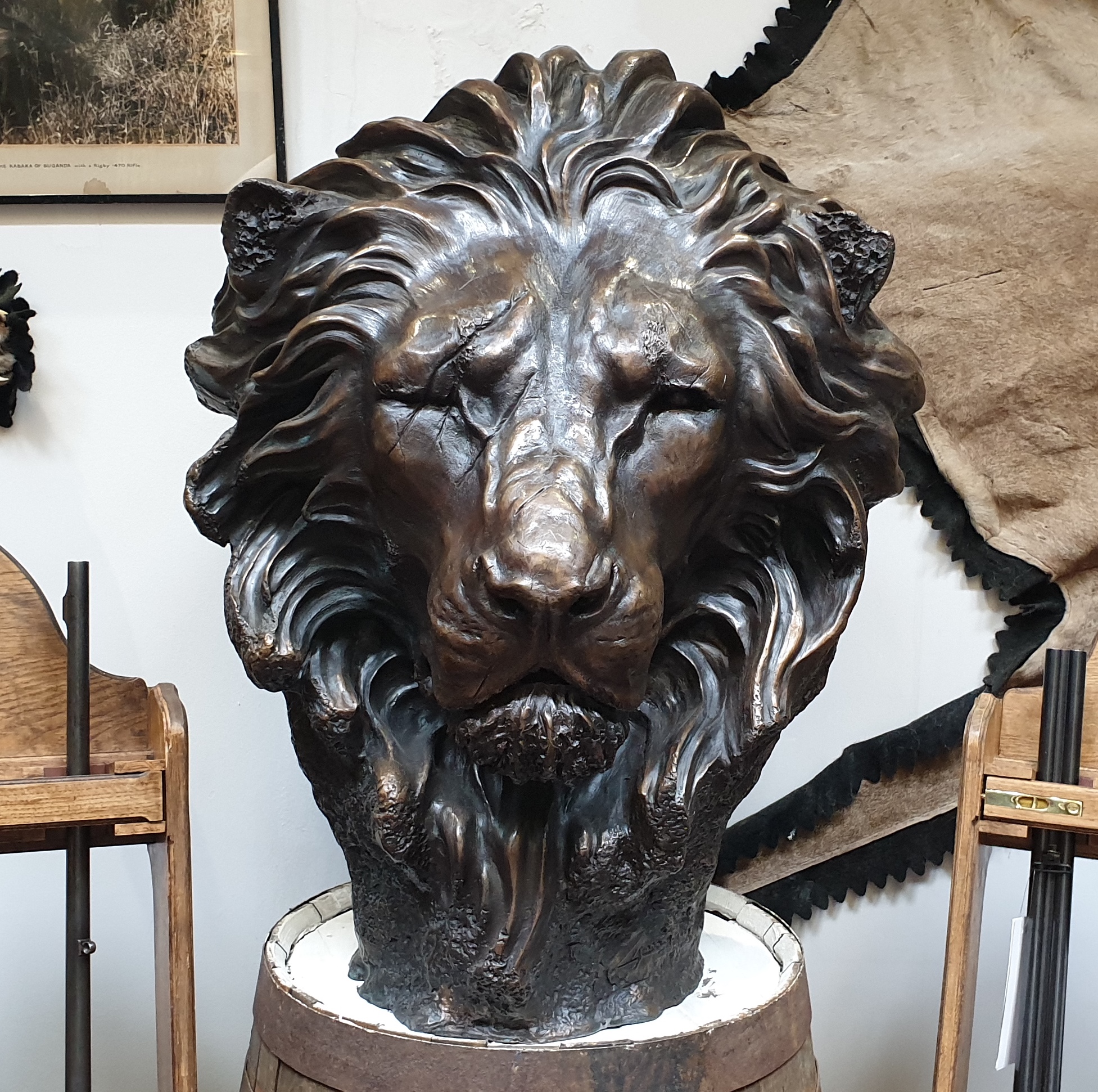 The price of the reign” Limited edition bronze sculpture - John Rigby & Co.